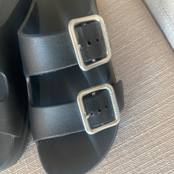 J/Slides Black Platform worn once - Picture 8 of 10